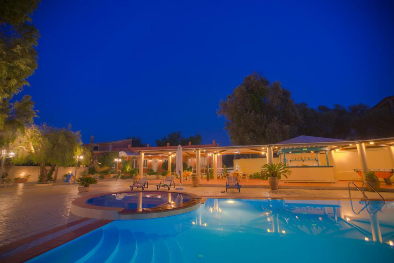 Santalas Villa Ágios Matthaíos