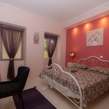 Santalas Villa Ágios Matthaíos Exterior foto