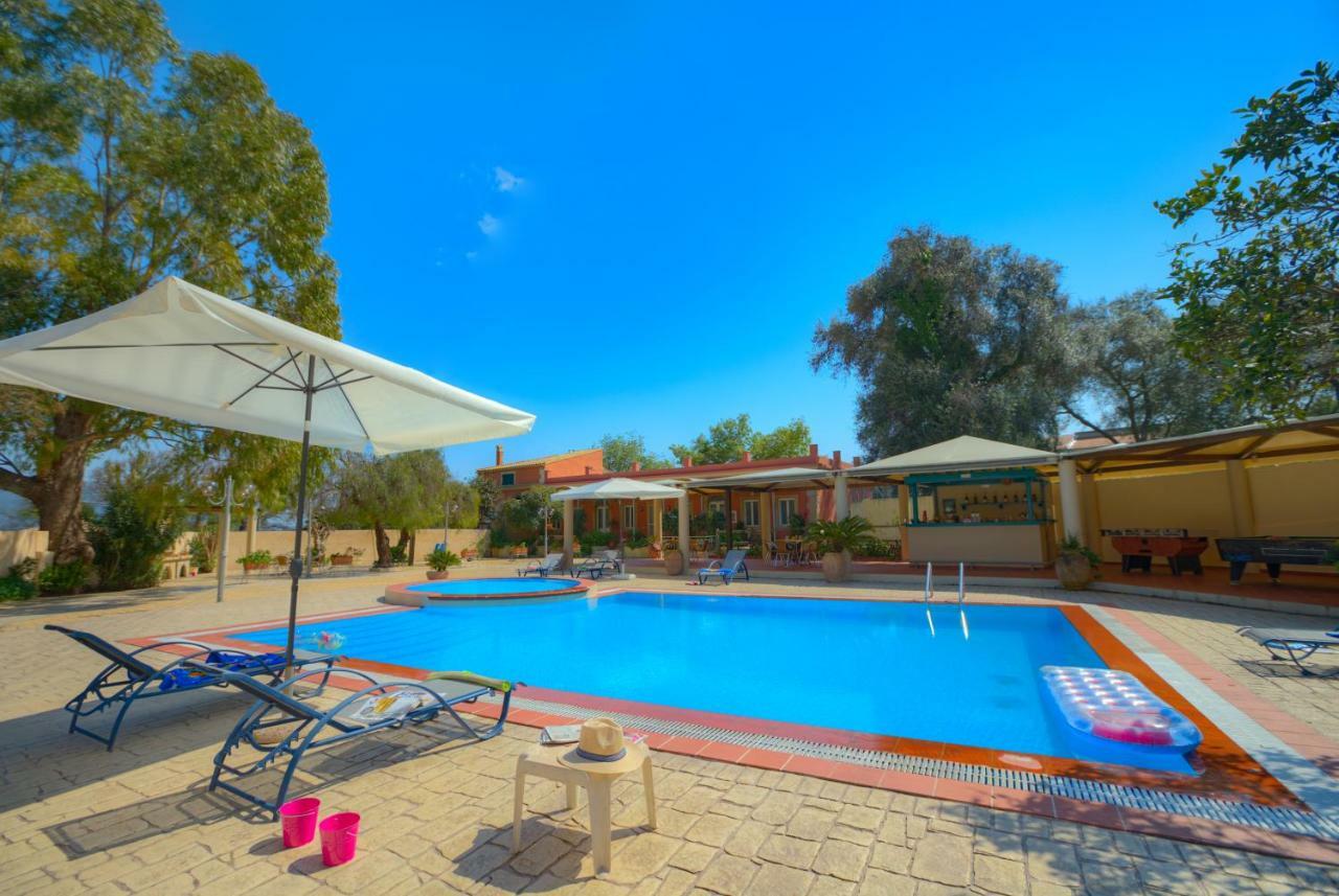 Villa Santalas Agios Matthaios (Corfu)